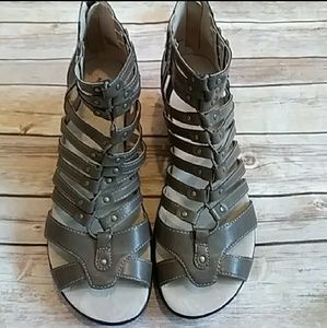 NWOT JBU Gladiator Style Sandal